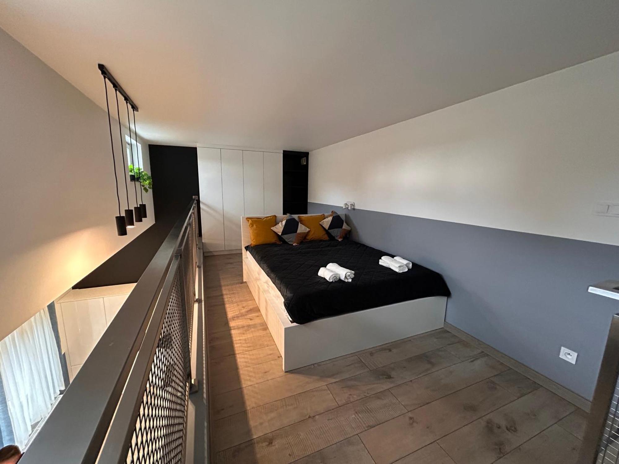 Apartament Dwupoziomowy 卡托维兹 外观 照片